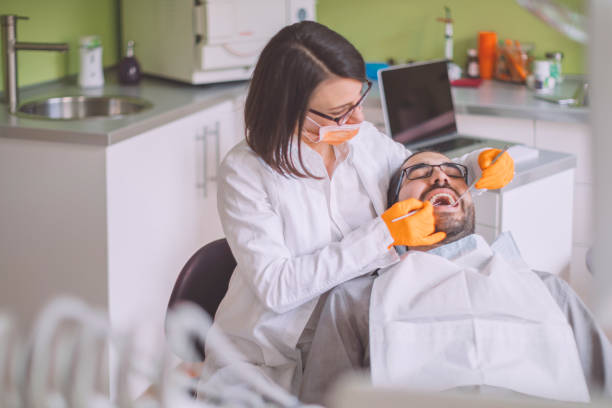 Best Broken Tooth Emergency  in Porcupine, SD